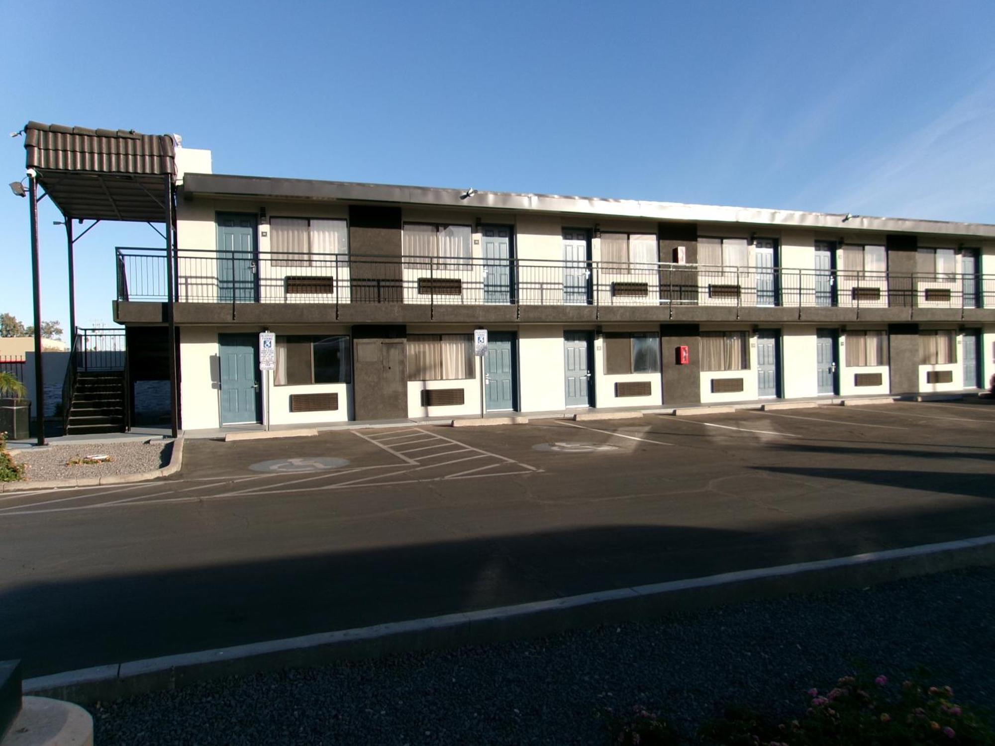 Surestay Hotel By Best Western Phoenix Airport מראה חיצוני תמונה